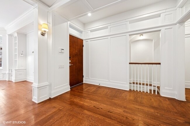 Photo - 746 W Belden Ave Unit 1