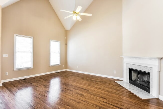 Photo - 4900 Royal Troon Dr