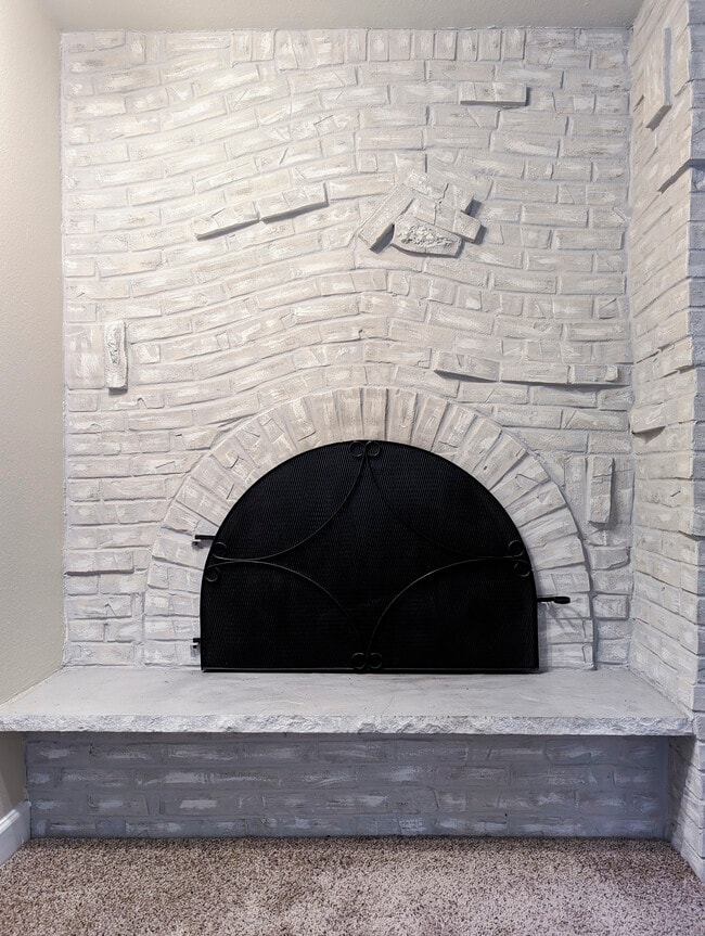 Chimenea - Park Sedona Apartments