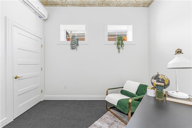 905 N Main St Unit 103