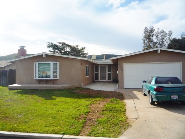 Building Photo - Poway Three Bedroom Home for Rent