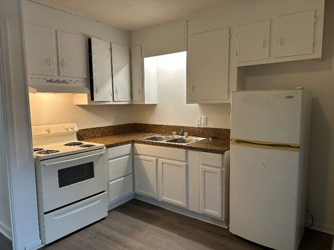 Photo - 1923 Norwood St SW Unit 302