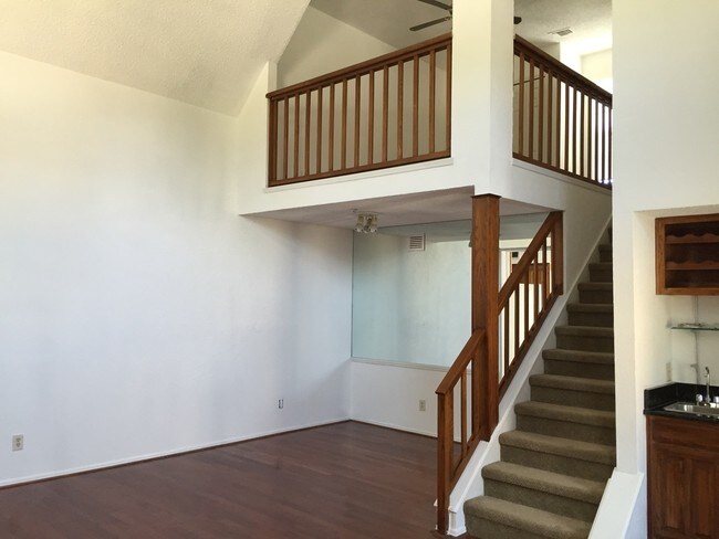 Photo - 100 Shinoak Valley