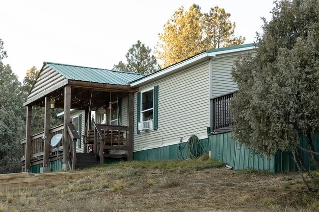 Photo - 352 Spring Rd