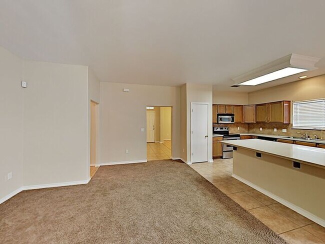 Photo - No Application Fees* $500 Off 1st Month - ...