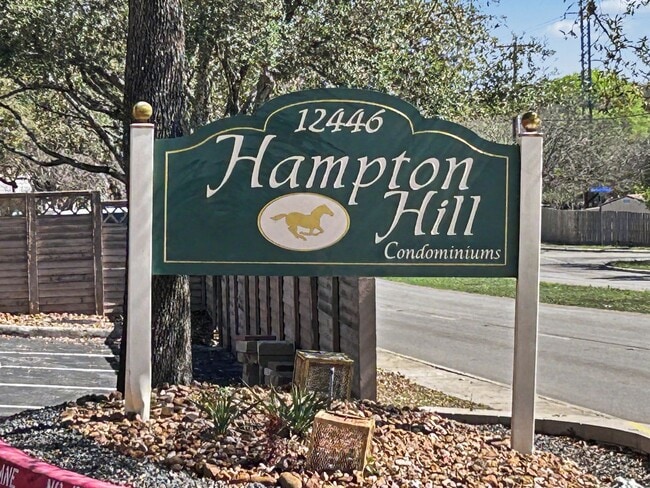 Photo - Charming 2BR Condo with Vaulted Ceilings, Fireplace & Pool Access