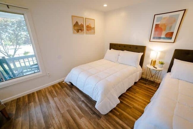Photo - 366 3rd St