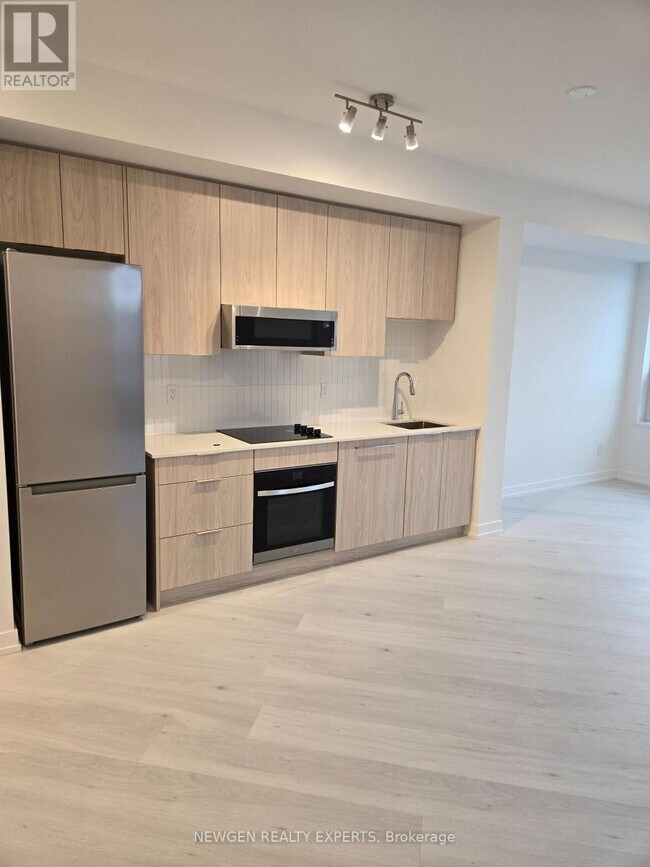 Photo - 2501 Saw Whet Blvd. Unité 222