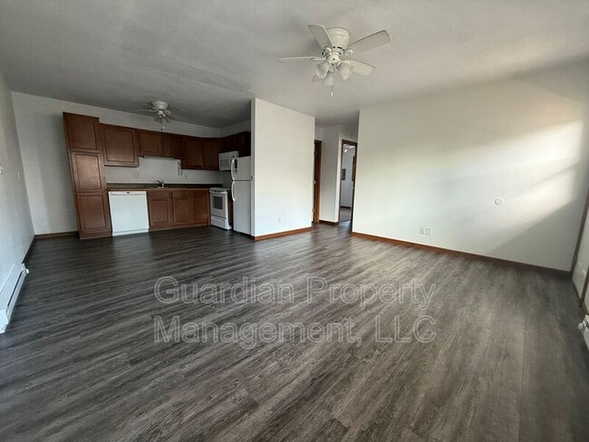 Photo - 1135 1/2 N College Dr