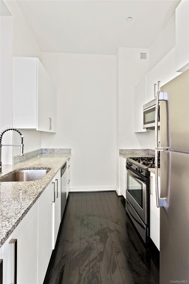 Photo - 220 W 148th St Unit 2M