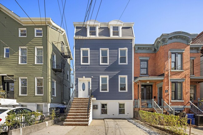 Photo - 20 Magnolia Ave Unidad 2