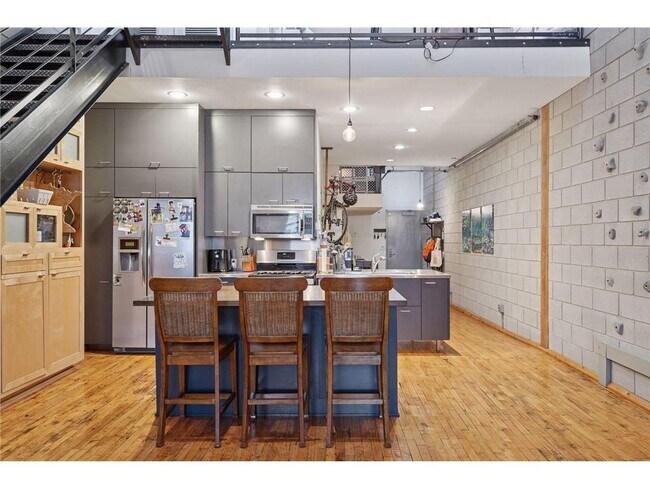 Photo - 801 N Washington Ave Unit 308