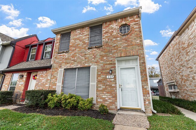 11002 Hammerly Blvd Unit 227