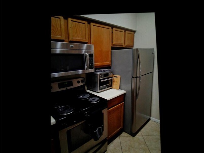 Photo - 2121 El Paseo St Unidad 1601 Rental