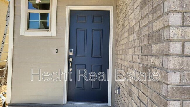 Photo - 2440 Ayers Dr