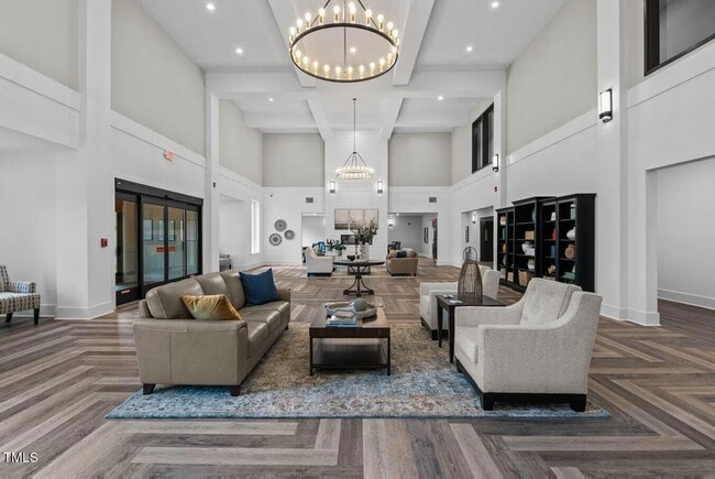 Photo - 1001 Mulford Ct Unit A2