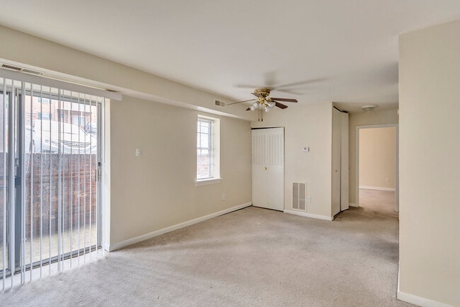 Photo - 535 Burgoyne Rd