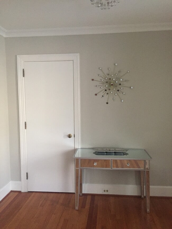 Photo - 5027 Hollow Rock Rd