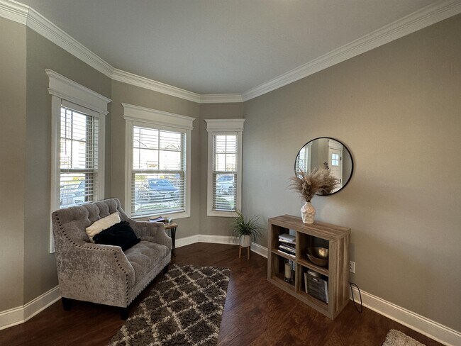 Photo - 154 Mallard Ln