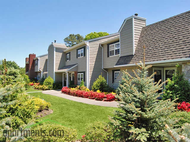 Building Photo - Fairfield Village At Middle Island Rental