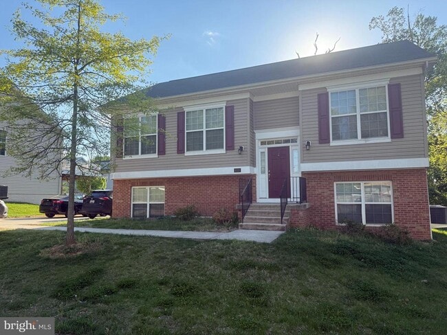 Photo - 6518 60th Ave