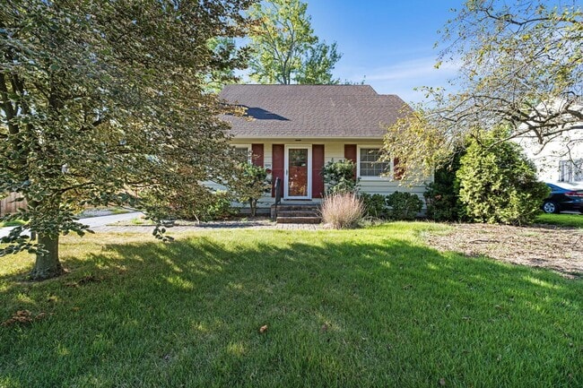 Photo - 1915 Zollinger Rd Casa