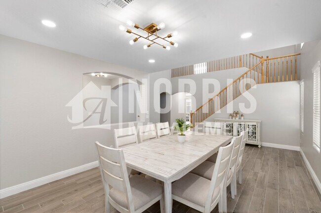 Photo - Beautiful Large Furnished Home w/A Pool
