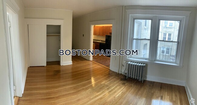 Building Photo - 1171 Boylston St Unit 27 Rental