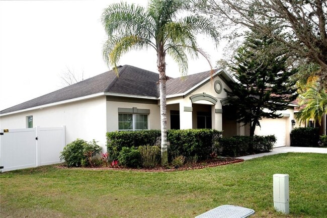 Photo - 1319 Rowantree Dr