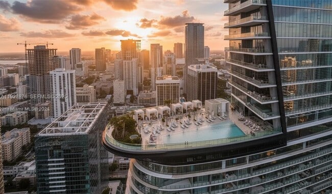 Building Photo - 300 Biscayne Blvd Way Unit 4201