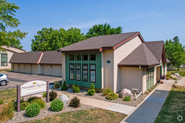 Hampden Square Apts and Townhomes - Hampden Square Apts and Townhomes