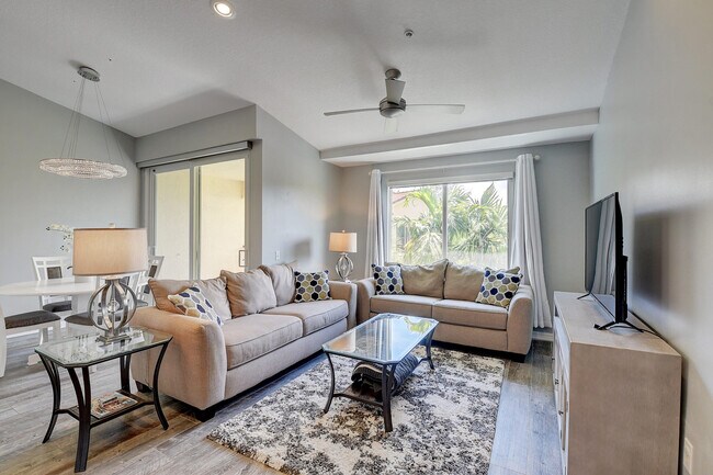 Photo - 1223 Villa Cir