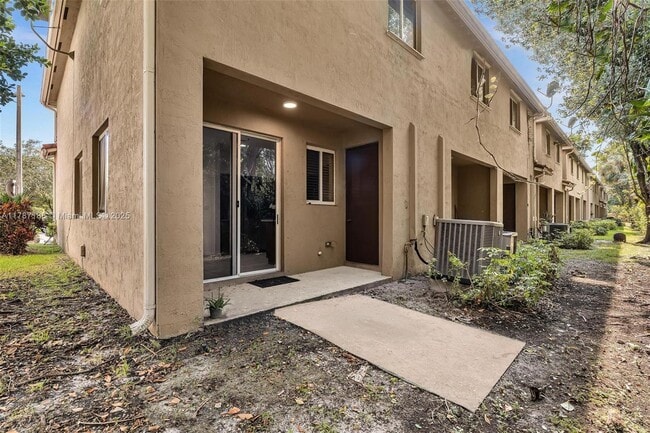 Photo - 21205 NW 14th Pl