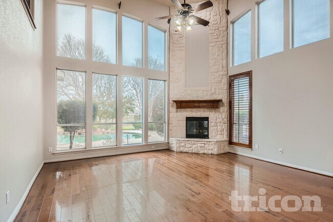 Photo - 10601 Waterview Pkwy