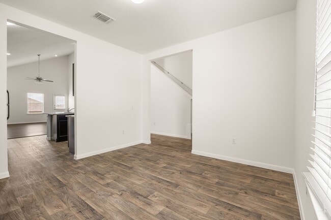 Photo - 4 Bed / 2.5 Bath in Park at Brushy Creek – W/D Included + Walk to Amenities