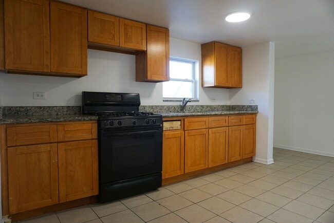 Photo - 2502 W 46th St Unit 2