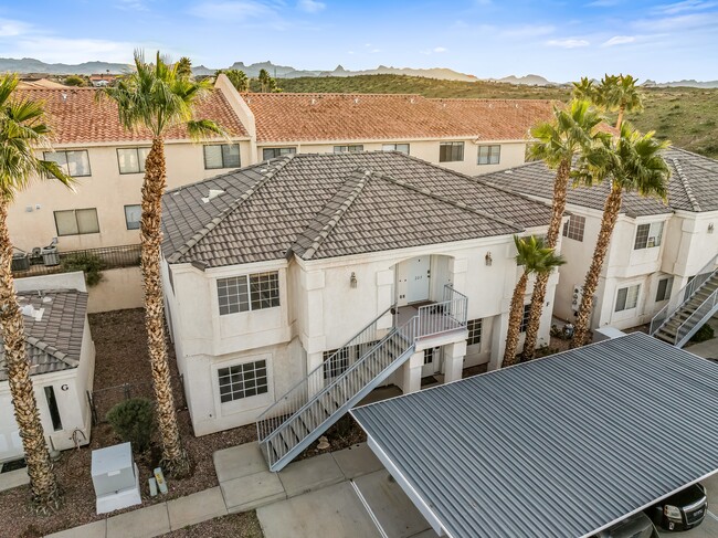 Photo - 3423 McCormick Blvd
