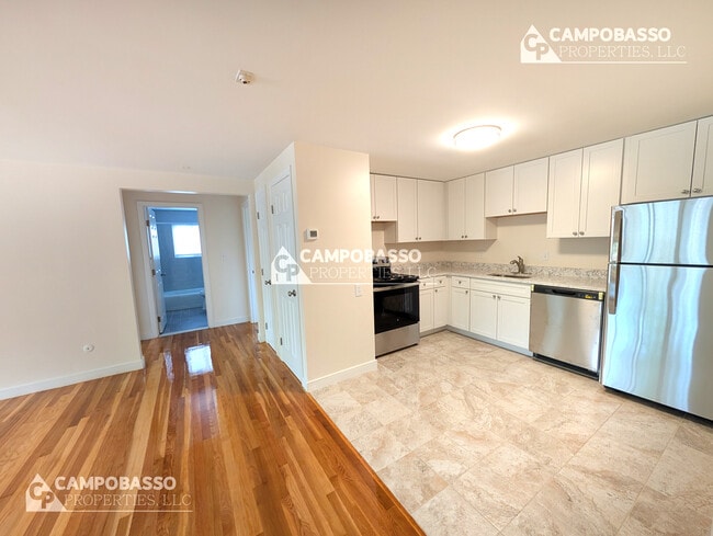 Photo - 109 Oxford St