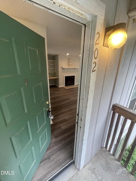 Building Photo - 5155 Windy Hill Dr Unit 202 Rental