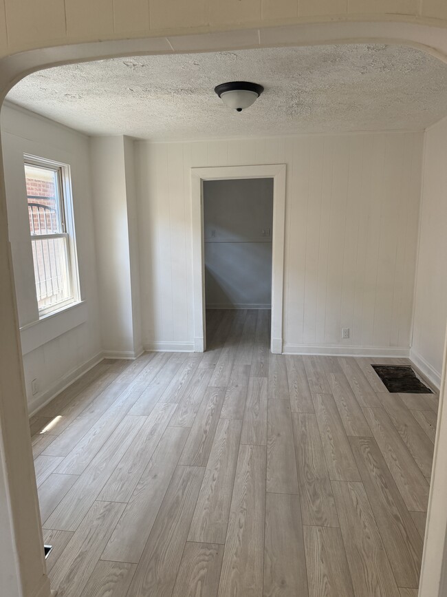 Photo - 322 Cecil Ave