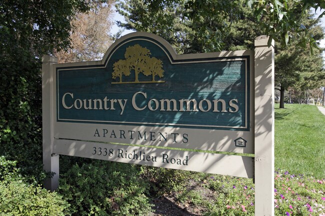 Photo - Country Commons Apartments