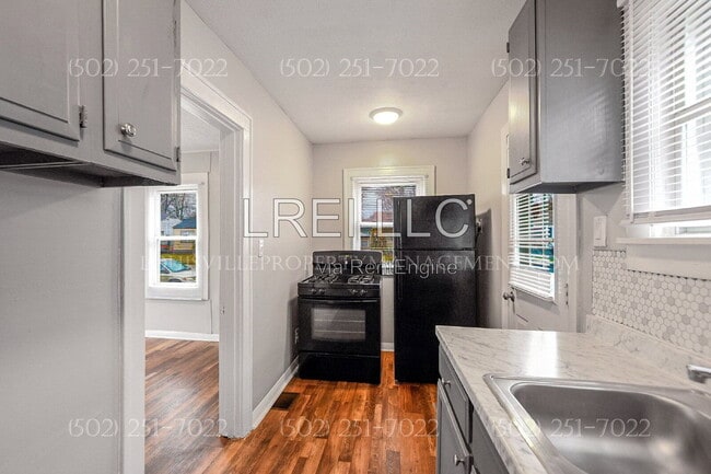 Photo - 343 N 42nd St