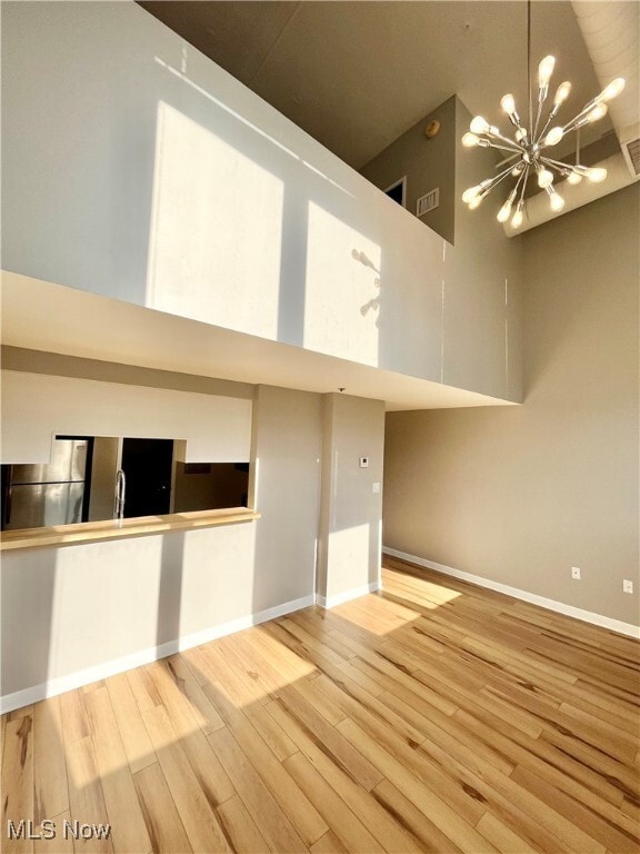 Building Photo - 1133 W 9th St Unit 321