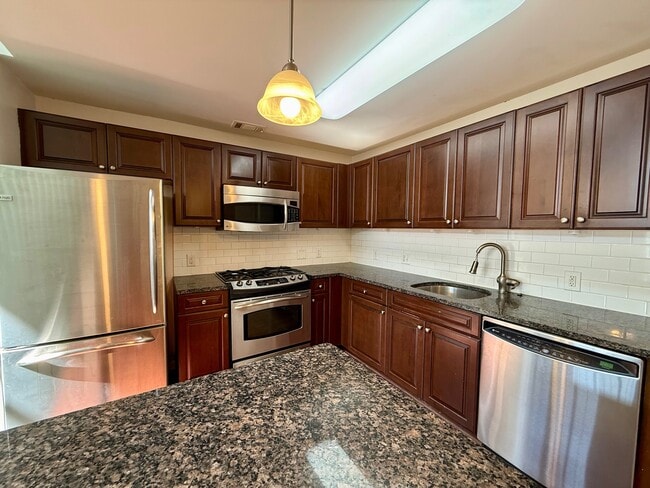 Photo - 850 E Main St Unidad APT 511