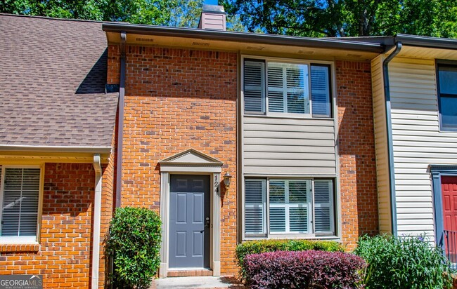 Photo - 124 Mill Stream Ct Townhome