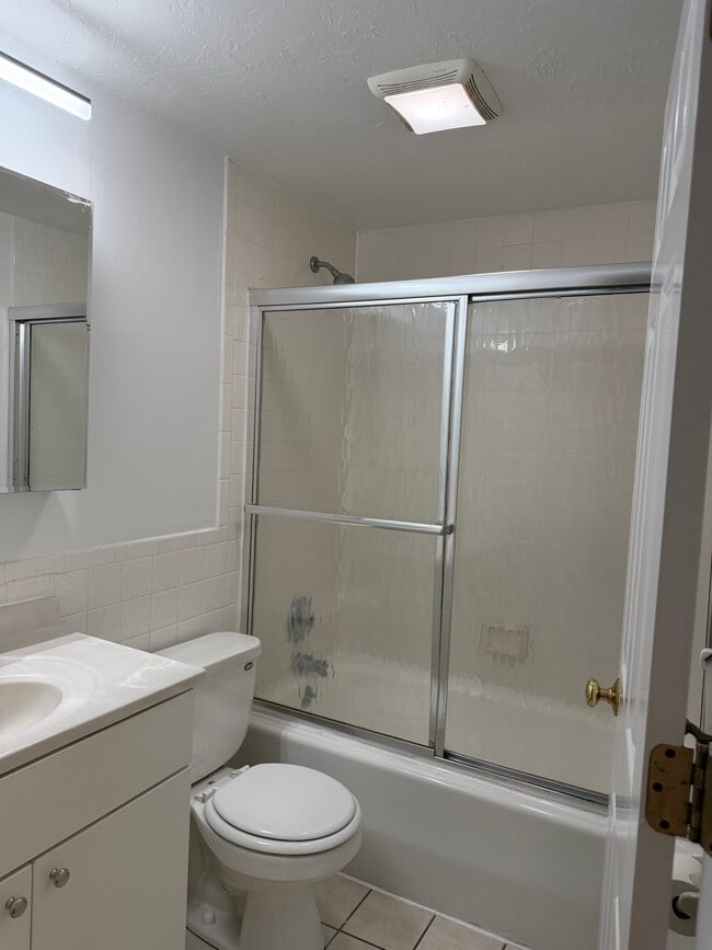 Photo - 11 Millers Rd