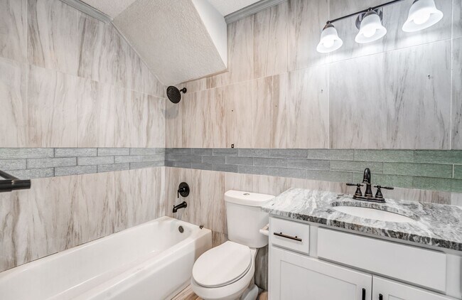 Photo - 8483 Timber Creek Dr