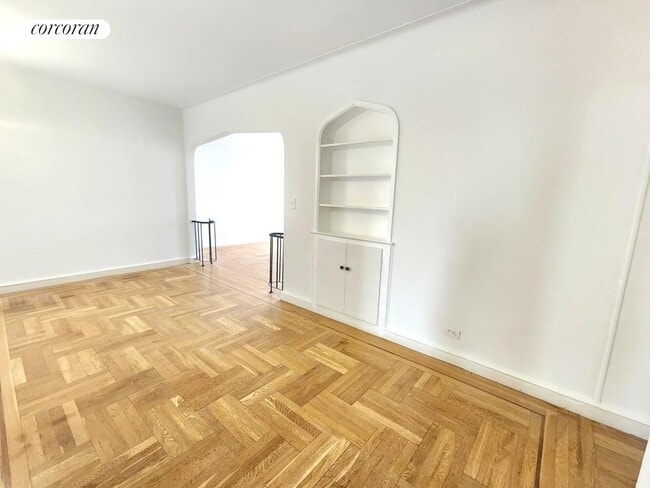 Photo - 5400 Fieldston Rd