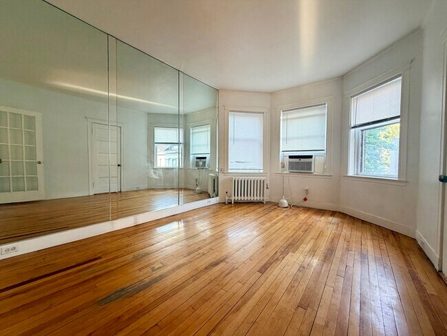 Photo - 10 Dana St Unit 206