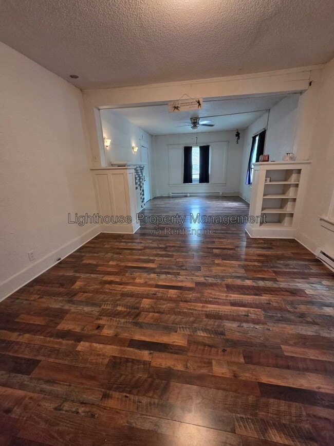 Photo - 112 E Britain Ave Unidad 1